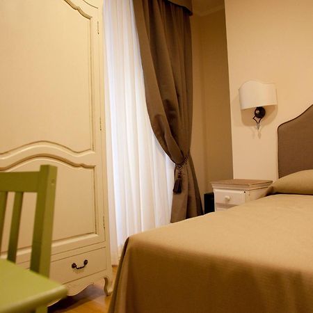 Residenza Dei Gracchi Hotel Rome Exterior photo
