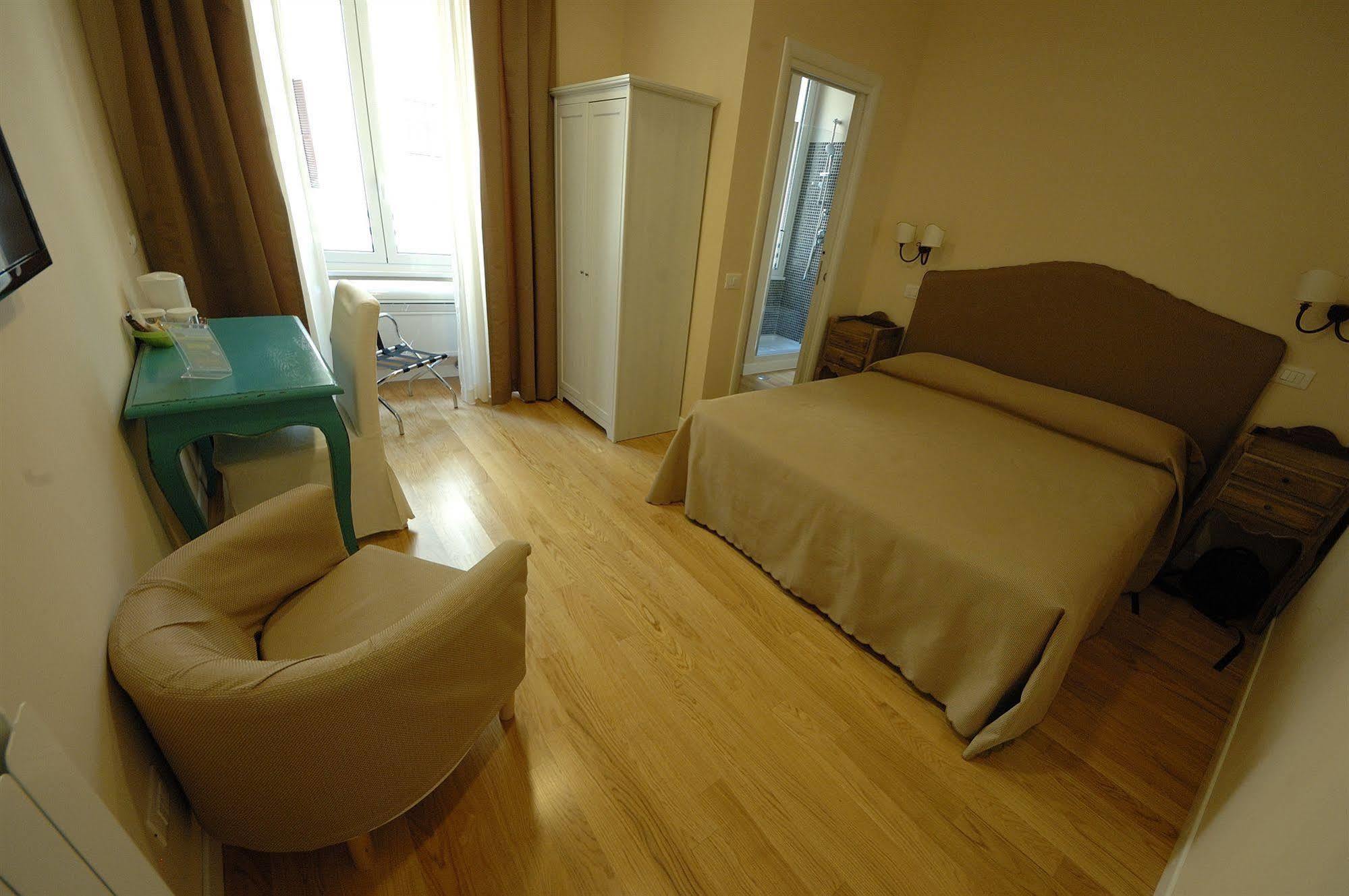 Residenza Dei Gracchi Hotel Rome Exterior photo